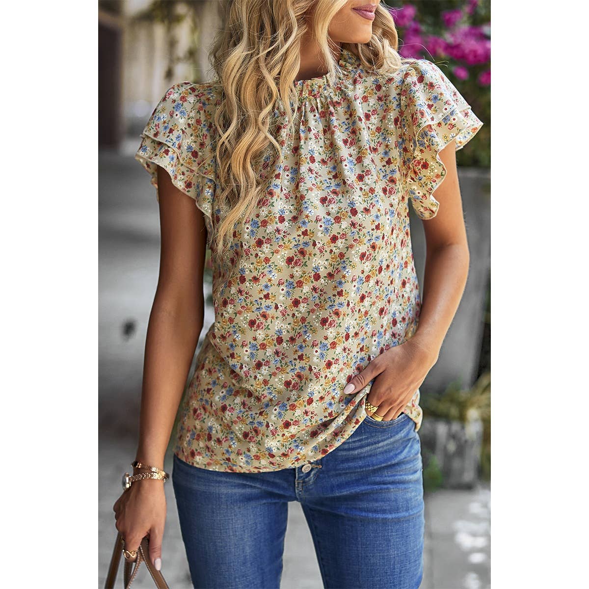 Floral Print Cowl Neck Flutter Sleeve Top: BLACK / S
