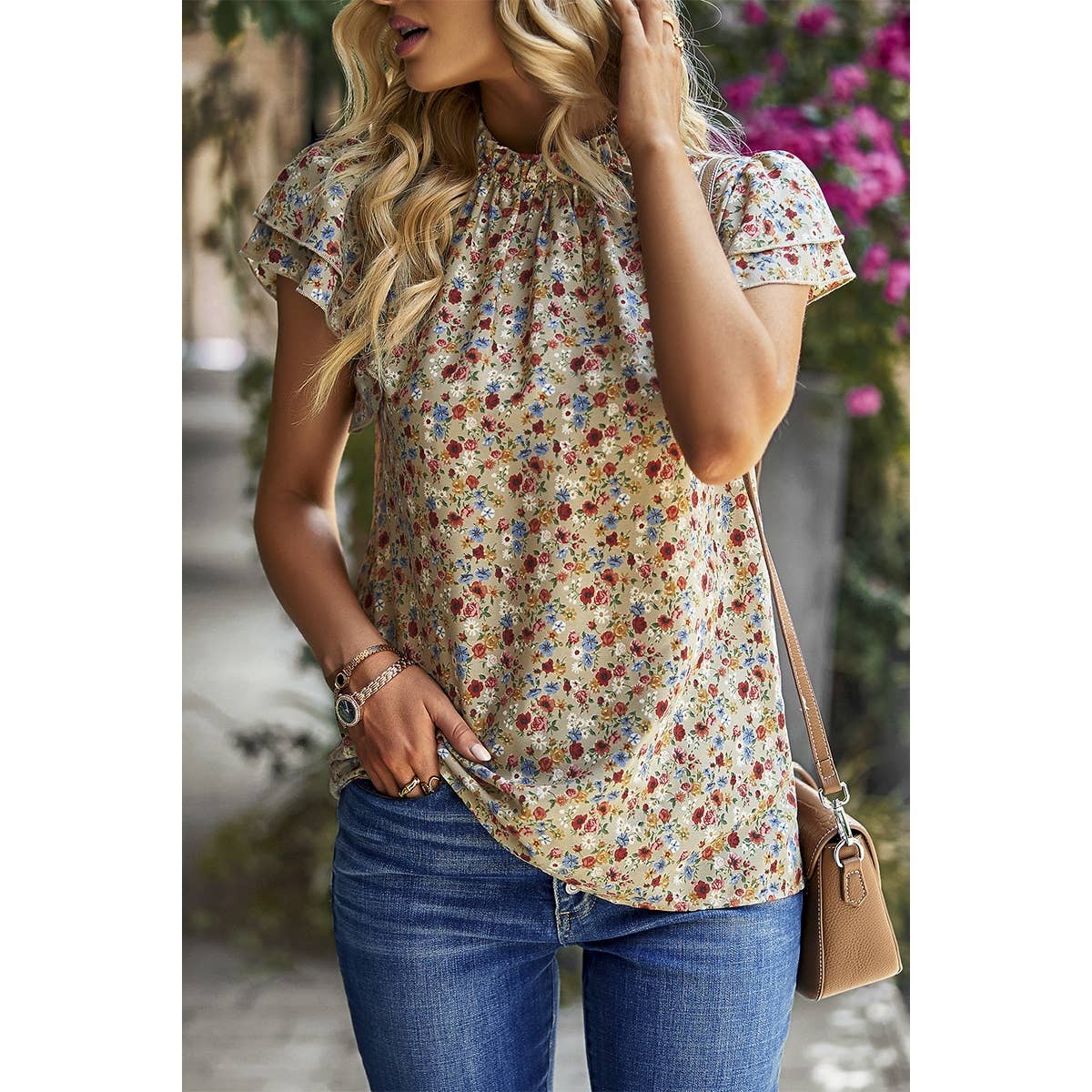 Floral Print Cowl Neck Flutter Sleeve Top: BLACK / S