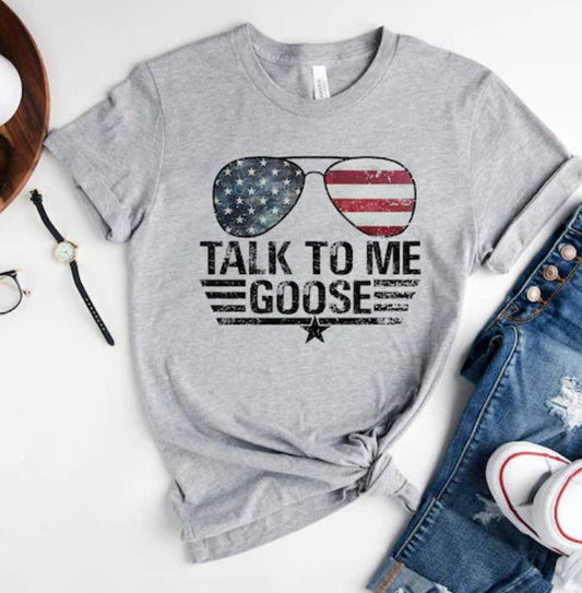 Talk to me goose - flag T-SHIRT